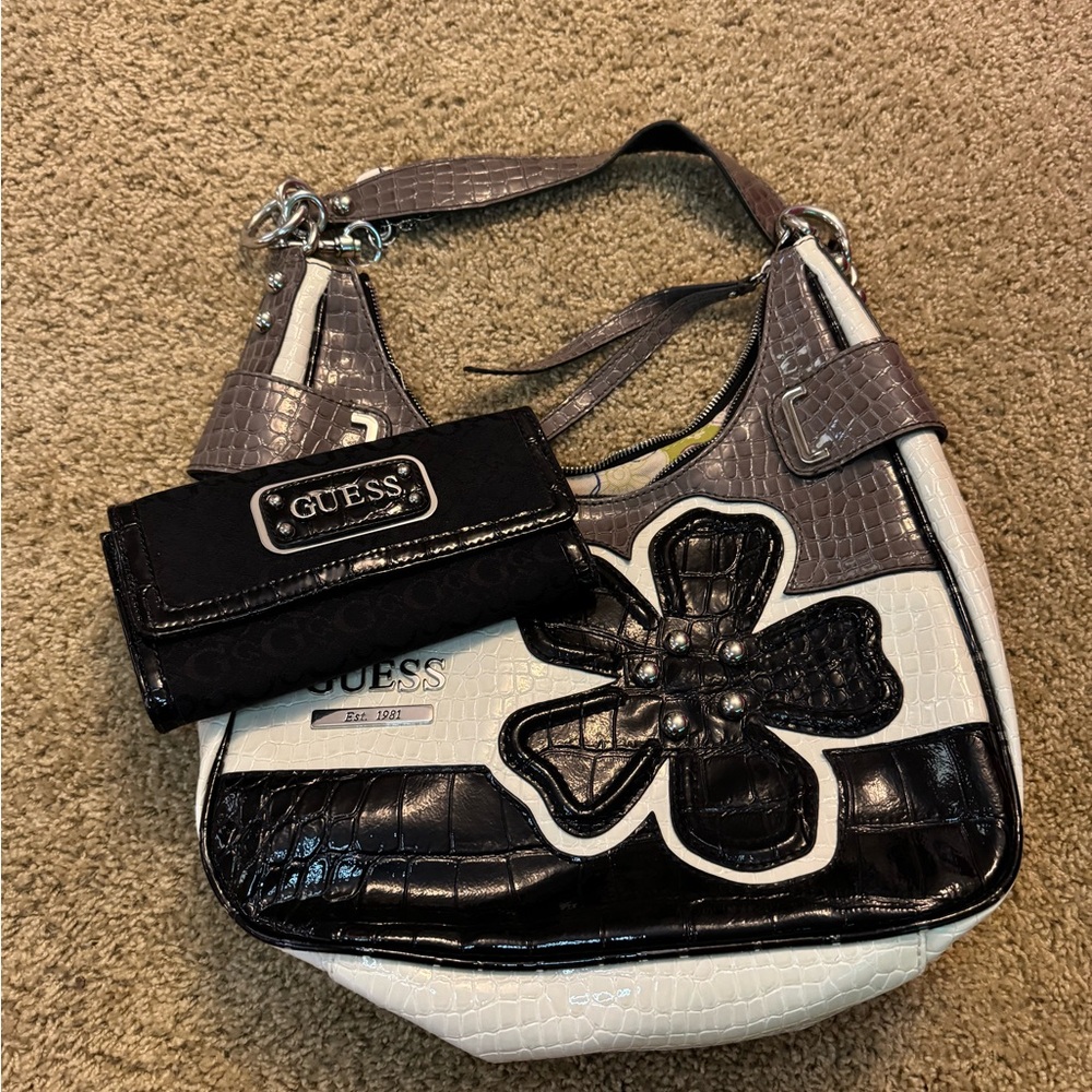 Guess Black and White Floral Shoulder Bag